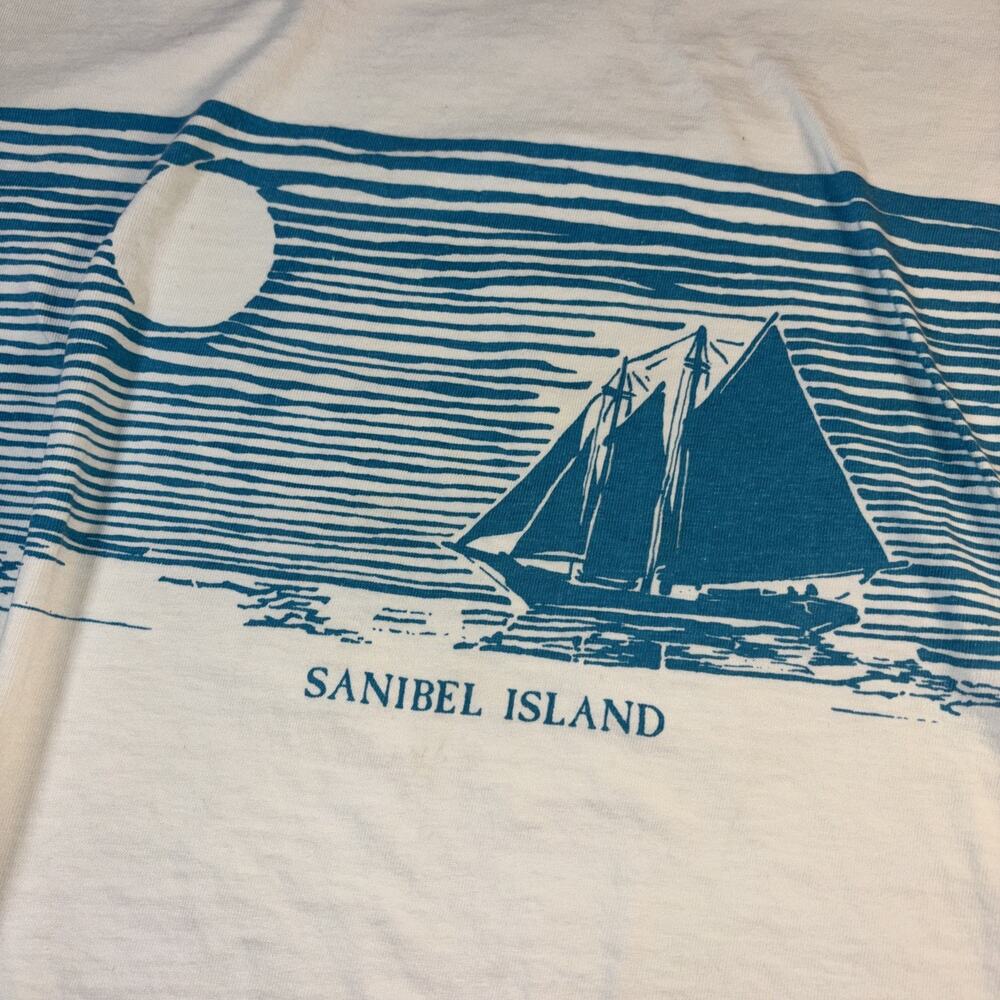 VTG 90s Crazy Shirts Hawaii USA XL Sailing T-shirt Single Stitch Sanibel Island - Picture 2 of 11
